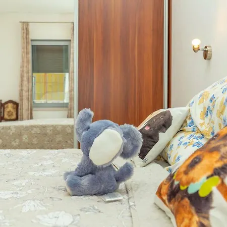 Charming Cozy Solitudo דירה